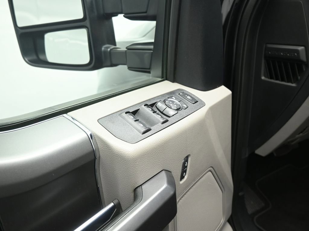 Certified 2021 Ford F250 XLT w/ XLT Premium Package image 35