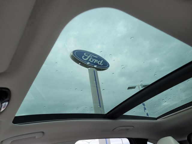 Used 2023 Hyundai Tucson Limited w/ Cargo Package image 17