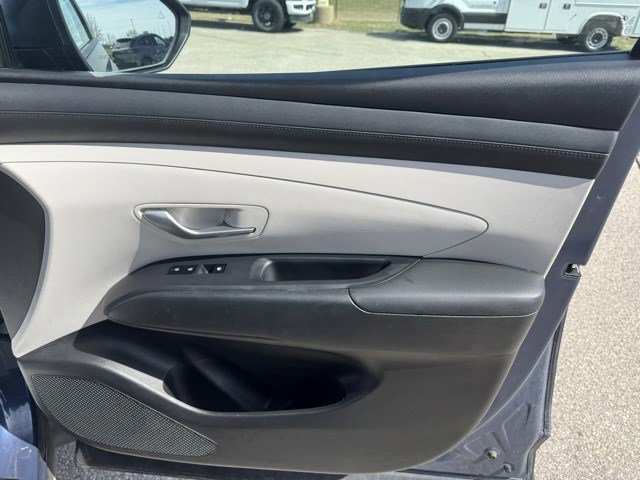 Used 2025 Hyundai Tucson SEL AWD/4WD image 35