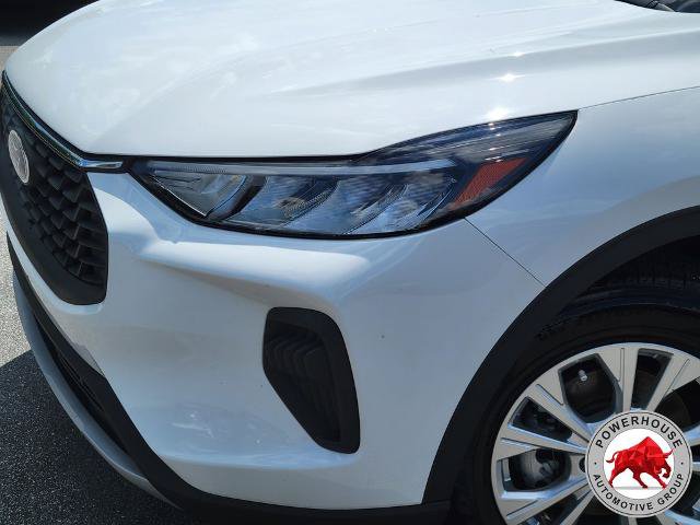 Certified 2024 Ford Escape Active AWD/4WD image 11