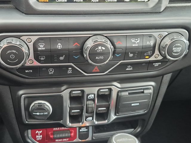 Used 2022 Jeep Gladiator Mojave w/ Cold Weather Group AWD/4WD image 25