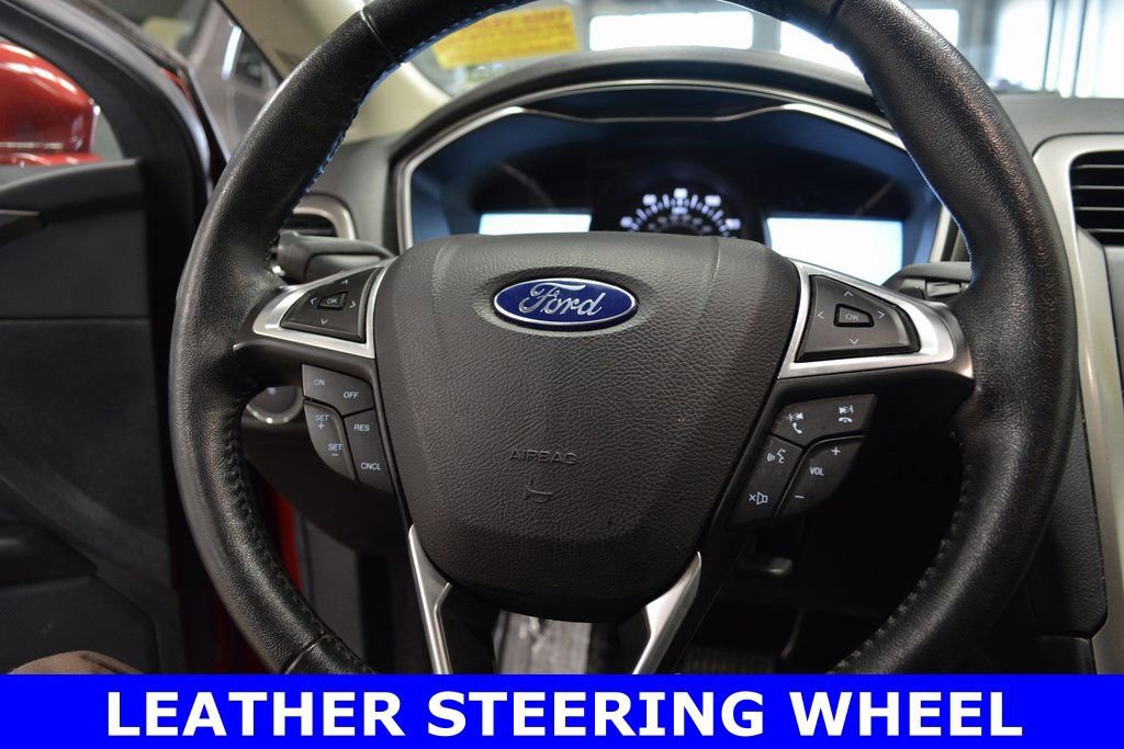 Certified 2017 Ford Fusion SE w/ Fusion SE Technology Package image 18