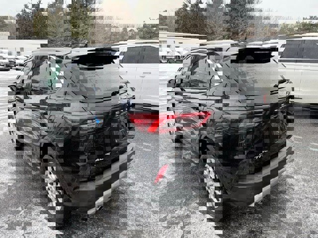 Certified 2023 Ford Escape Active w/ Tech Pack #2 image 3