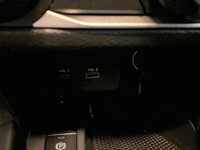 Used 2023 Nissan Kicks SV FWD image 30