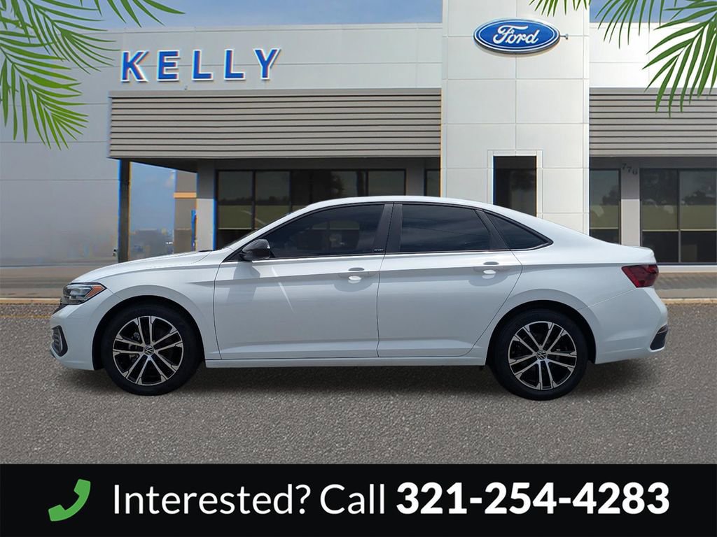 Used 2024 Volkswagen Jetta Sport FWD image 9