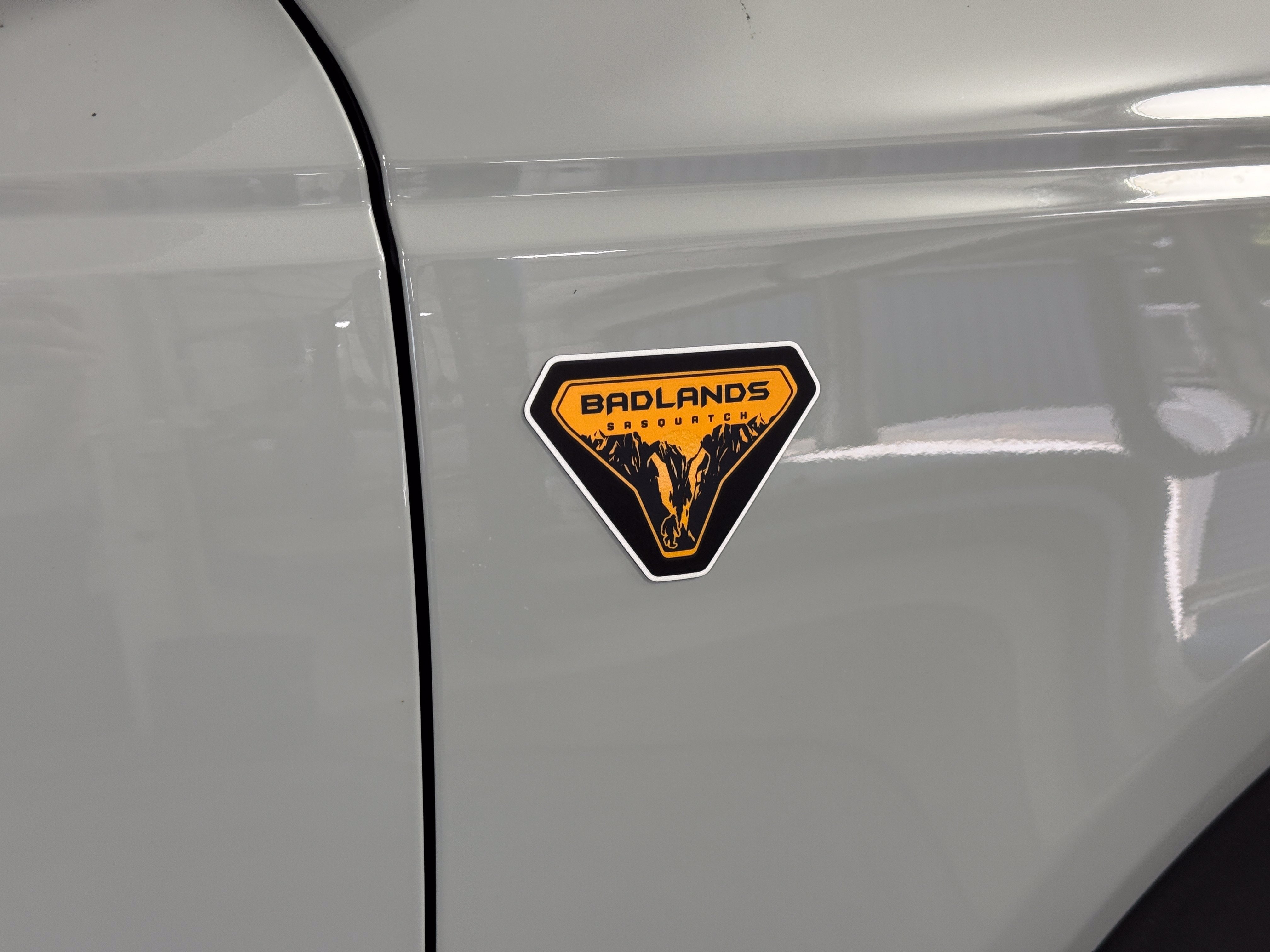 Certified 2022 Ford Bronco Badlands w/ Sasquatch Package AWD/4WD image 9