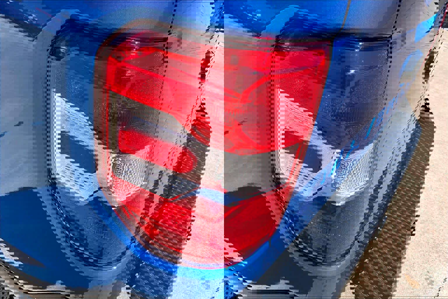 Certified 2025 Ford Maverick XLT image 28