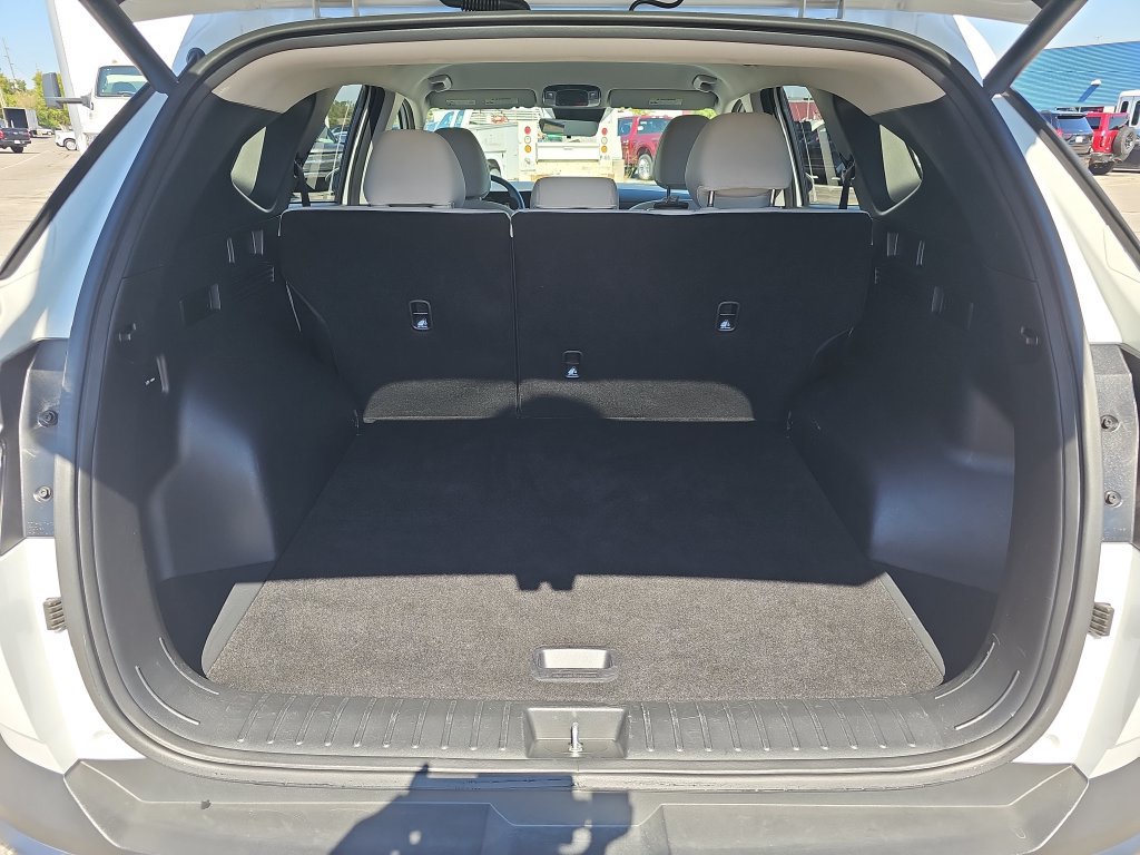 Used 2025 Hyundai Tucson SEL FWD image 12