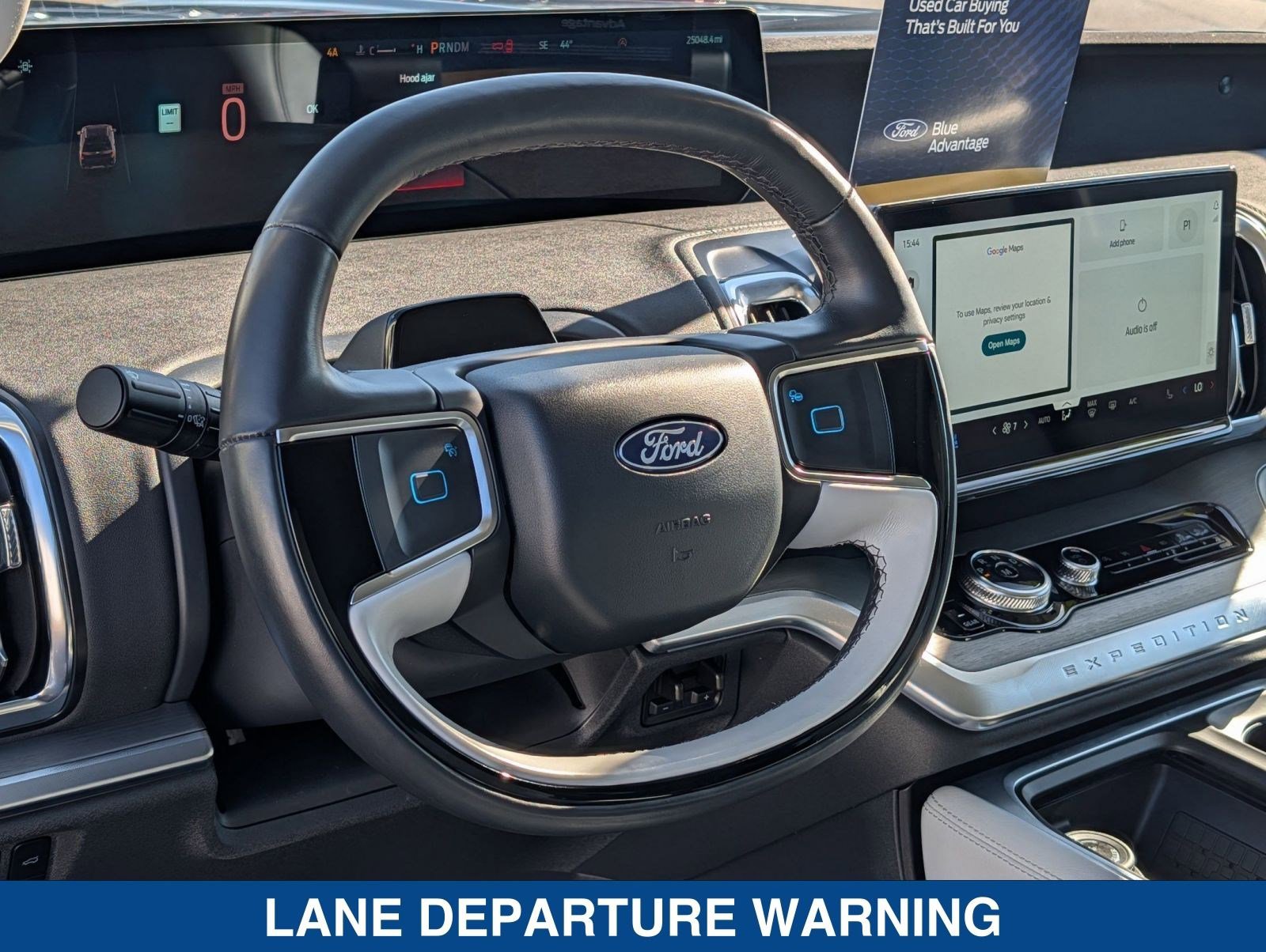 Certified 2025 Ford Expedition Platinum image 24