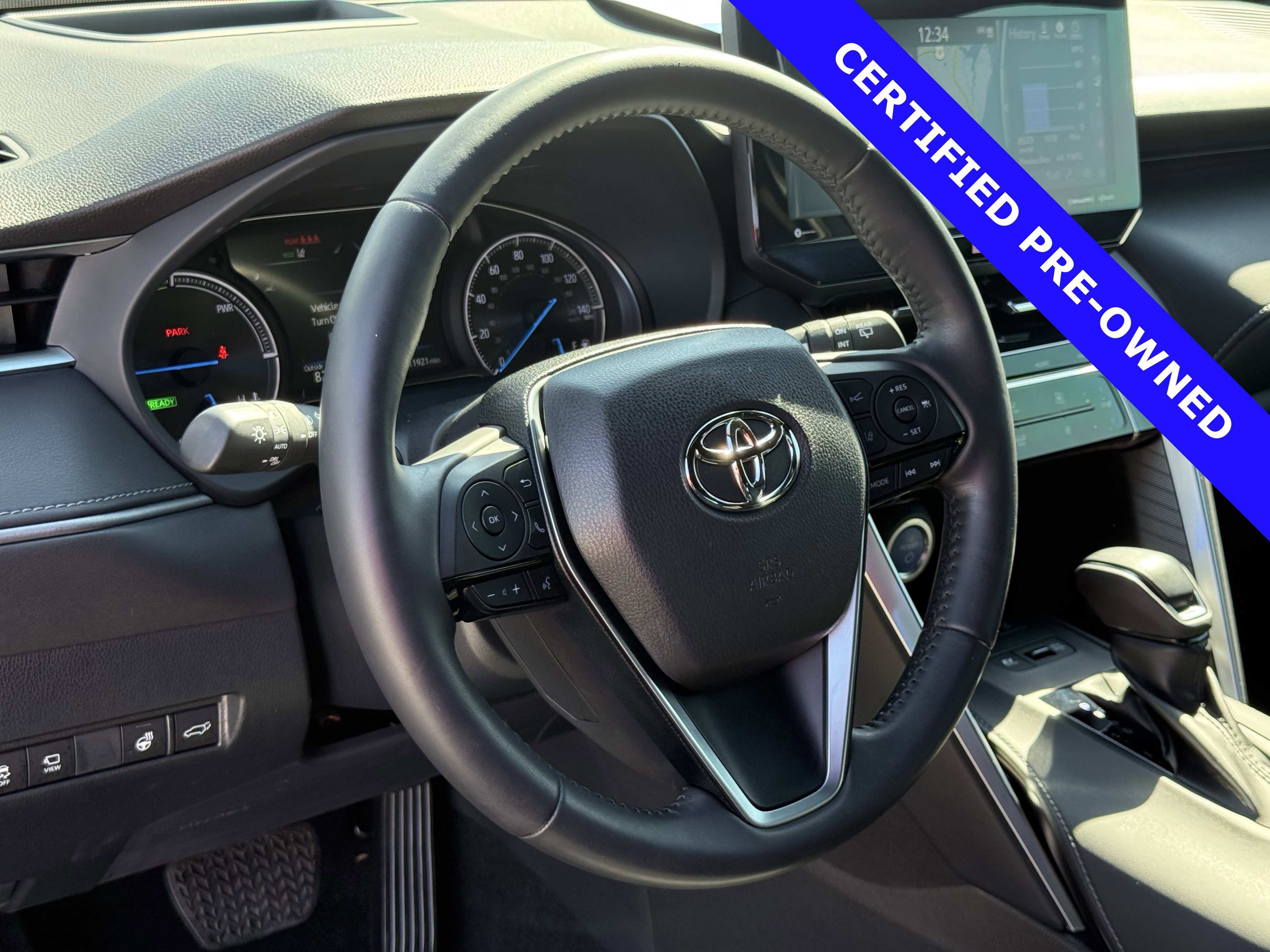 Used 2022 Toyota Venza Limited image 21