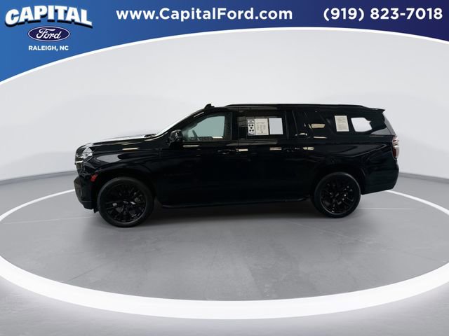Used 2024 Chevrolet Suburban RST w/ Luxury Package AWD/4WD image 5