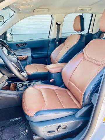 Certified 2024 Ford Maverick Lariat w/ 4K Tow Package AWD/4WD image 11
