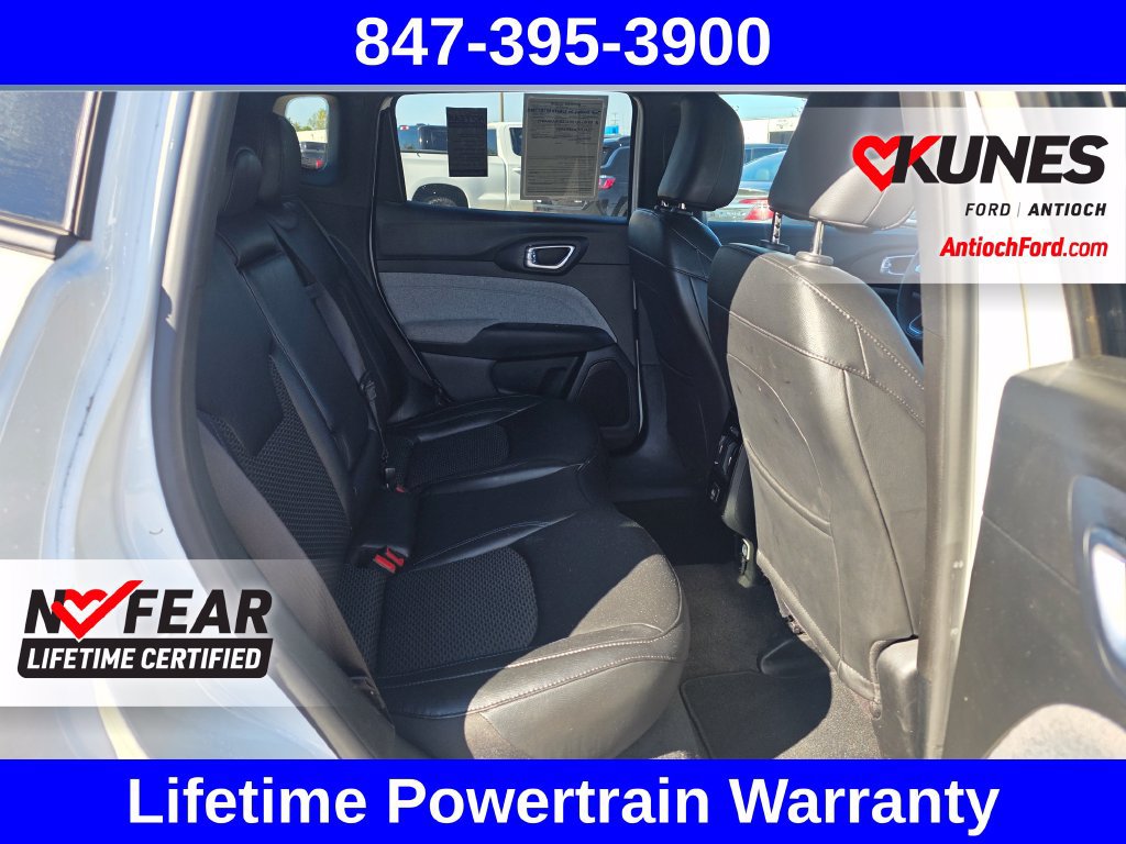 Used 2024 Jeep Compass Latitude AWD/4WD image 26