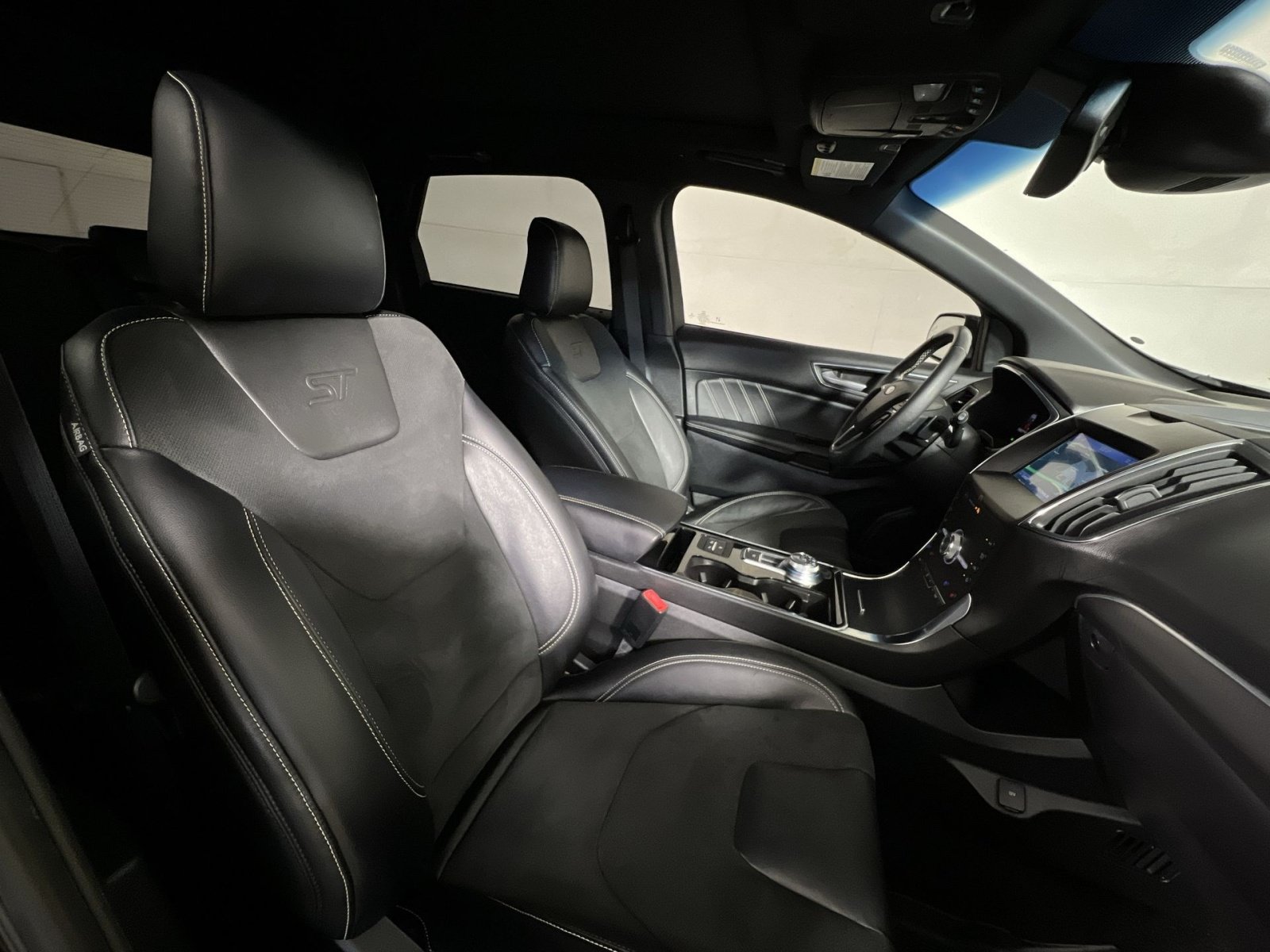 Certified 2020 Ford Edge ST w/ Equipment Group 401A AWD/4WD image 27