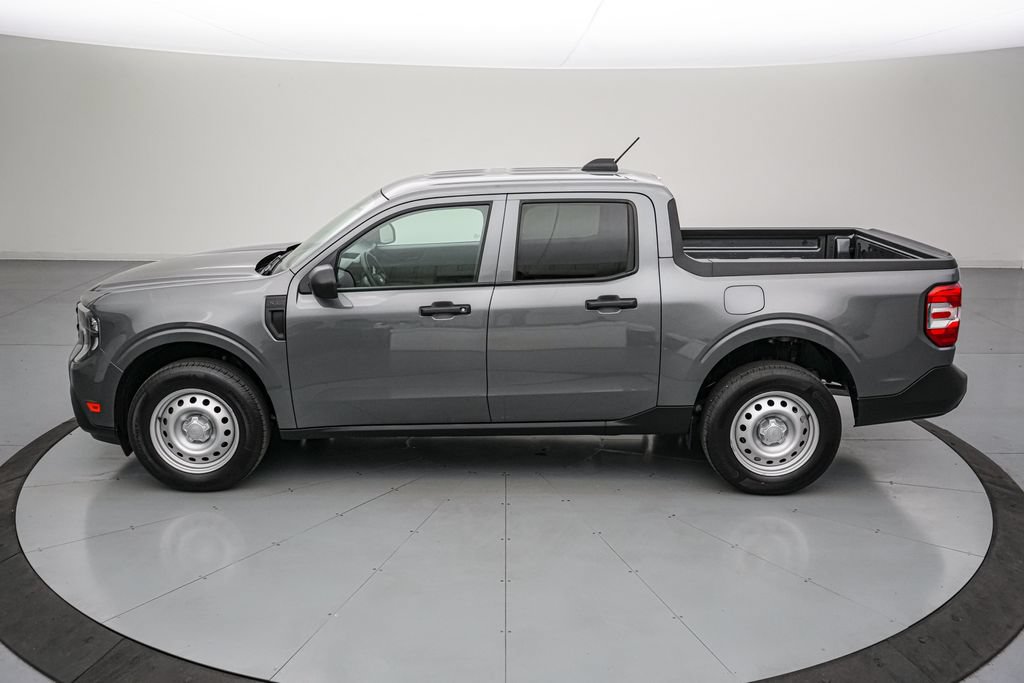 Certified 2025 Ford Maverick XL FWD image 8