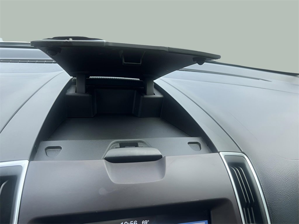 Certified 2016 Ford Edge Titanium w/ Equipment Group 302A image 24