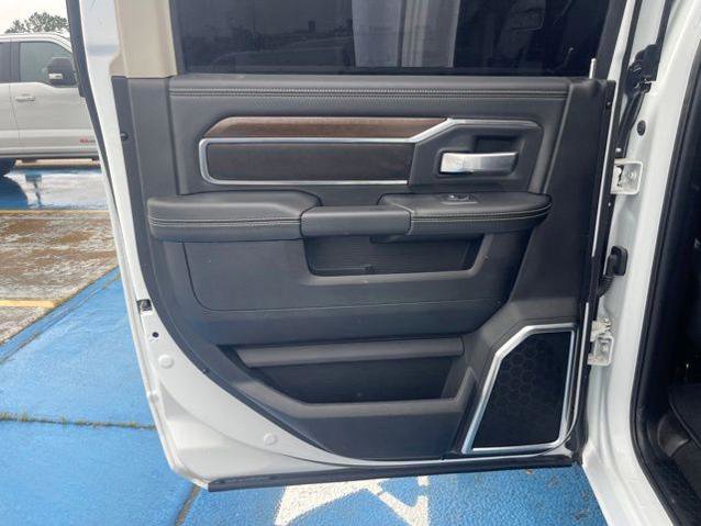 Used 2024 RAM 2500 Laramie w/ Safety Group AWD/4WD image 16