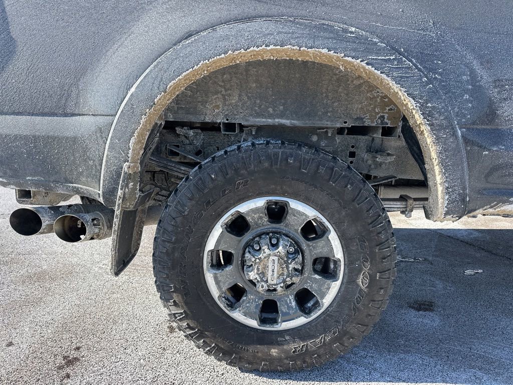 Certified 2022 Ford F250 Lariat w/ Tremor Off-Road Package image 10