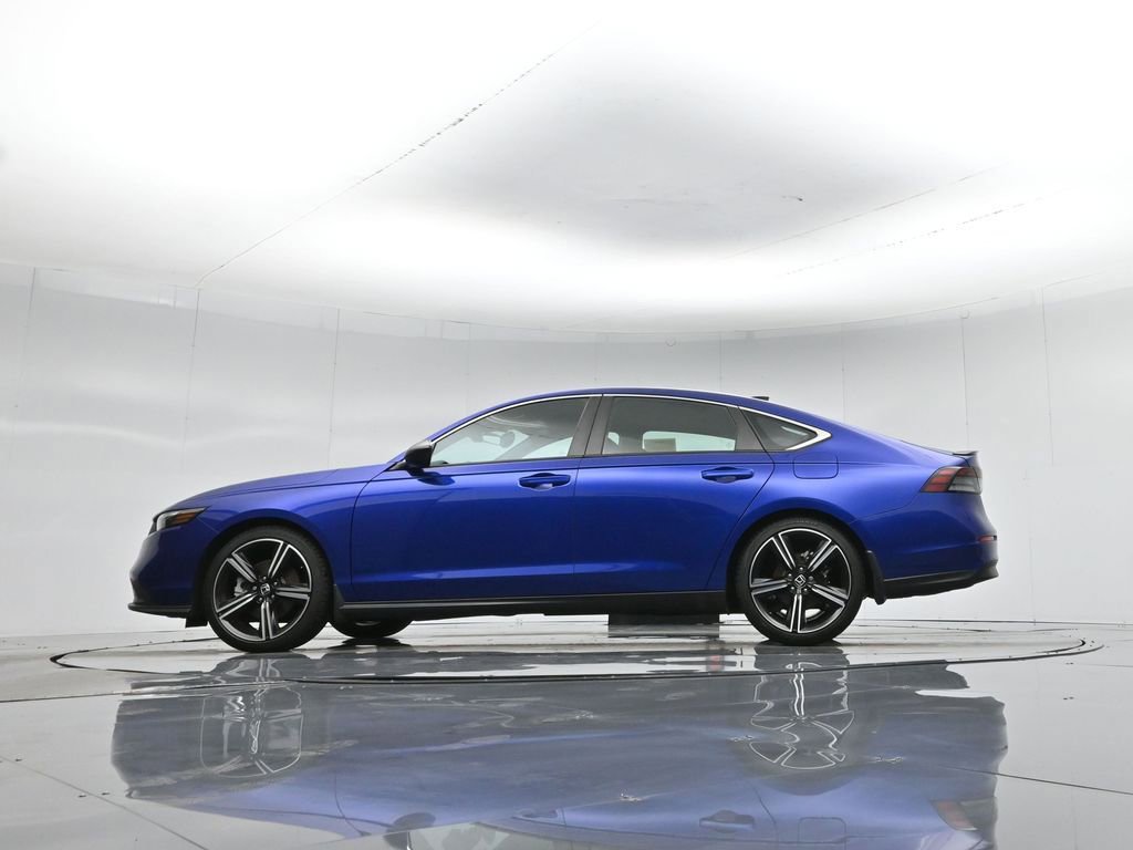 Used 2023 Honda Accord Sport image 25