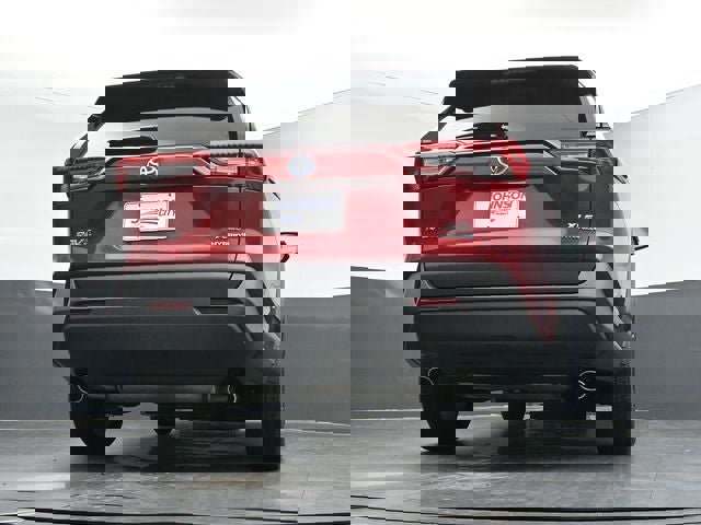 Used 2024 Toyota RAV4 XLE AWD/4WD image 13