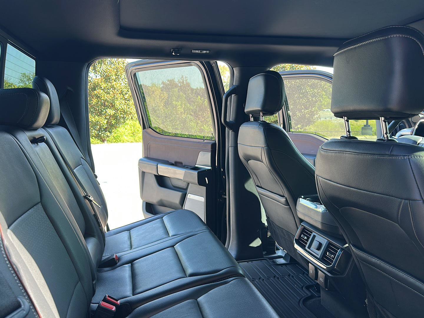 Certified 2022 Ford F150 Lariat AWD/4WD image 28