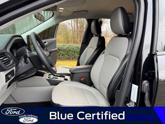 Certified 2024 Ford Escape SE FWD image 19
