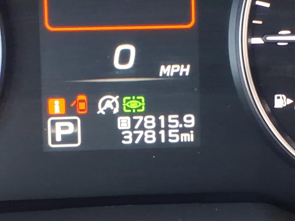 Used 2022 Subaru Outback Limited image 19