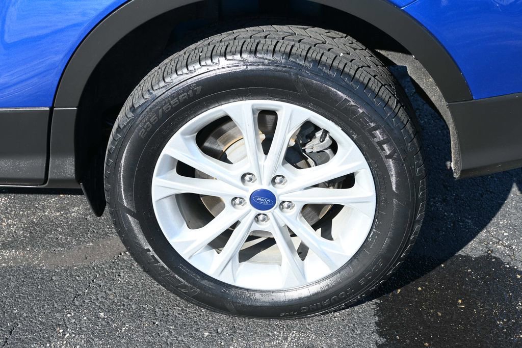 Certified 2018 Ford Escape SEL AWD/4WD image 15