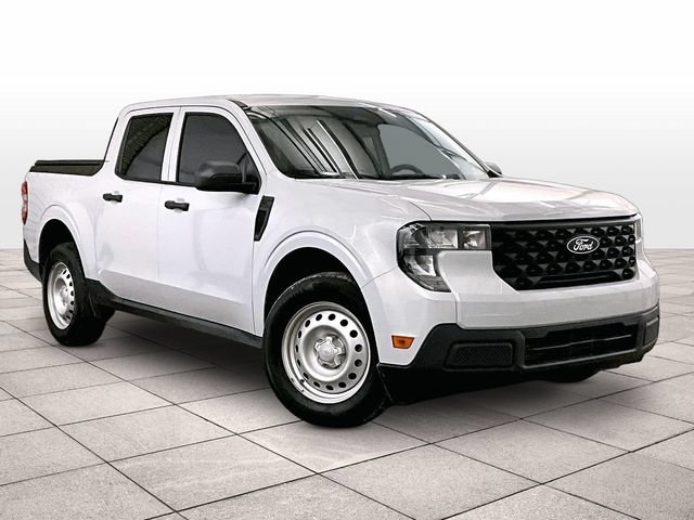 Certified 2025 Ford Maverick XL w/ Equipment Group 102A AWD/4WD image 2