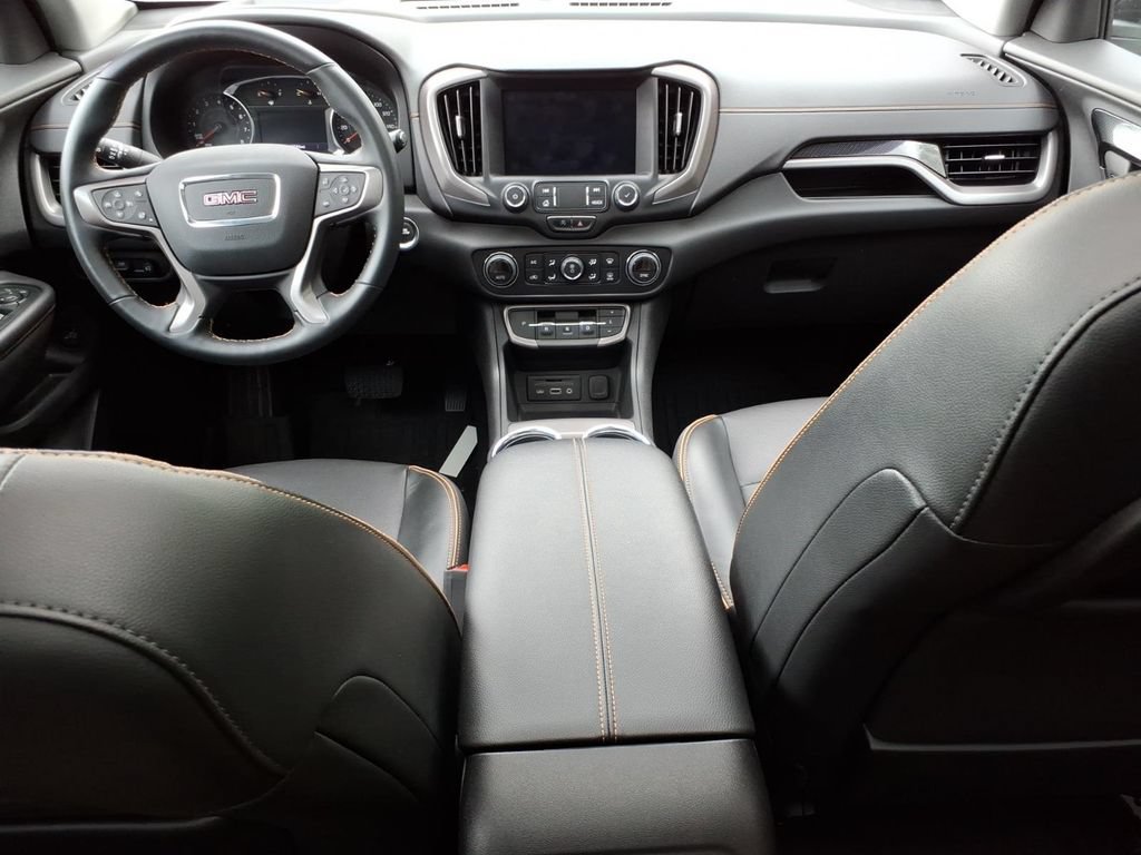 Used 2023 GMC Terrain AT4 w/ Tech Package AWD/4WD image 8