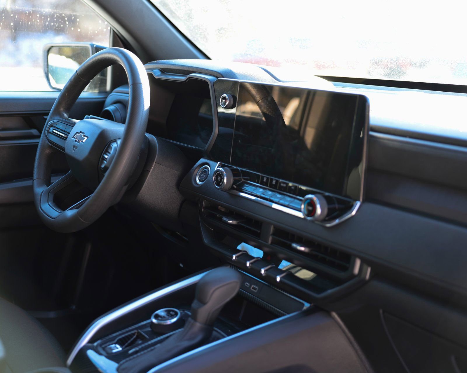 Used 2024 Chevrolet Colorado Trail Boss w/ Advanced Trailering Package image 10