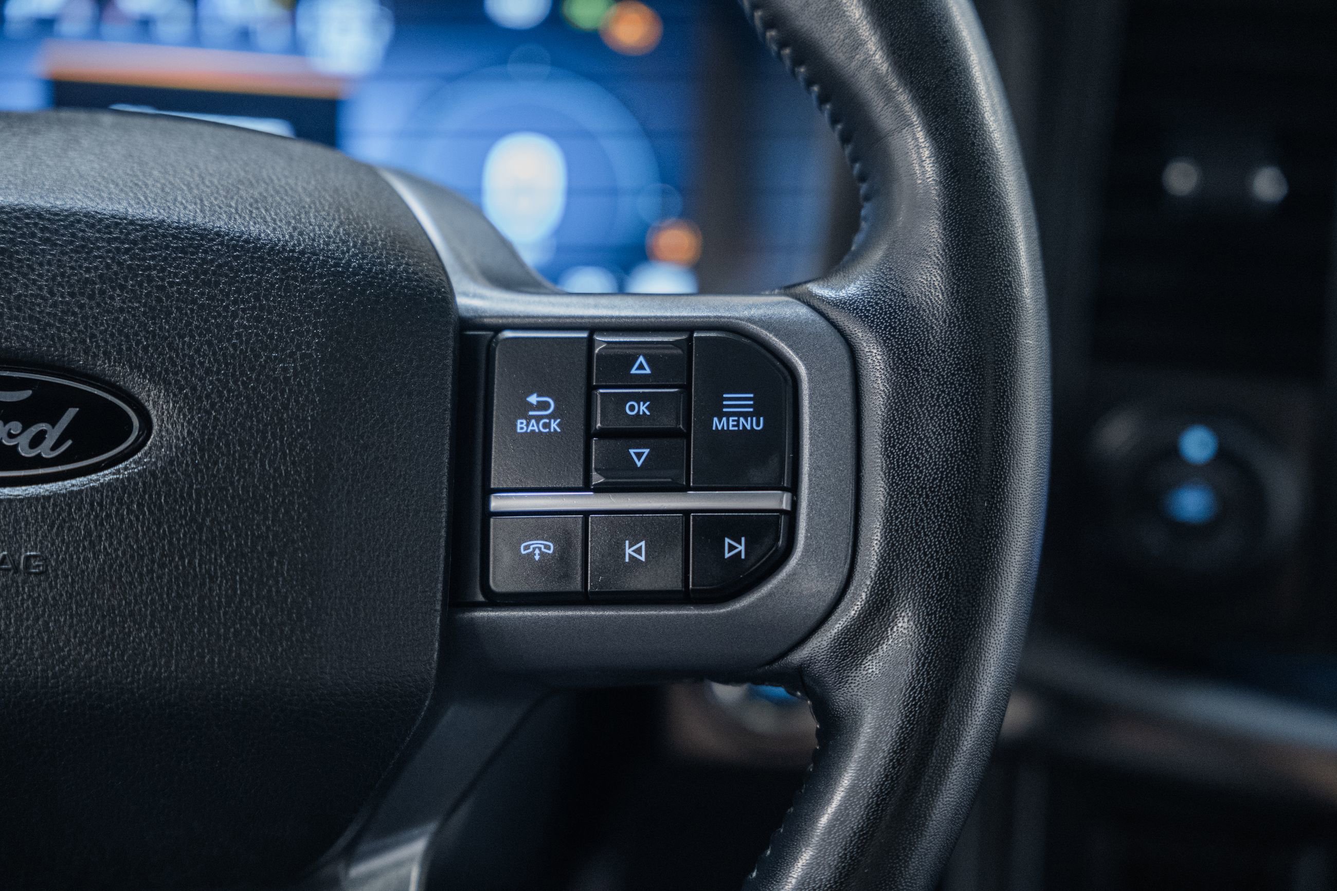 Certified 2024 Ford F150 Lariat w/ Equipment Group 502A High image 36