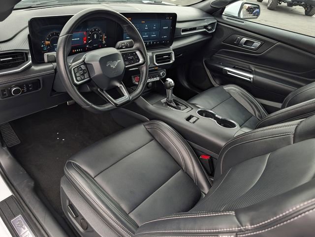 Certified 2025 Ford Mustang Premium image 9