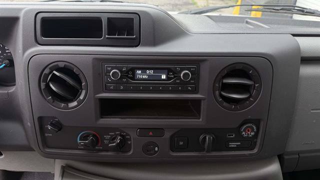 Certified 2022 Ford E-350 and Econoline 350 Super Duty w/ Power Windows & Locks Group RWD image 21