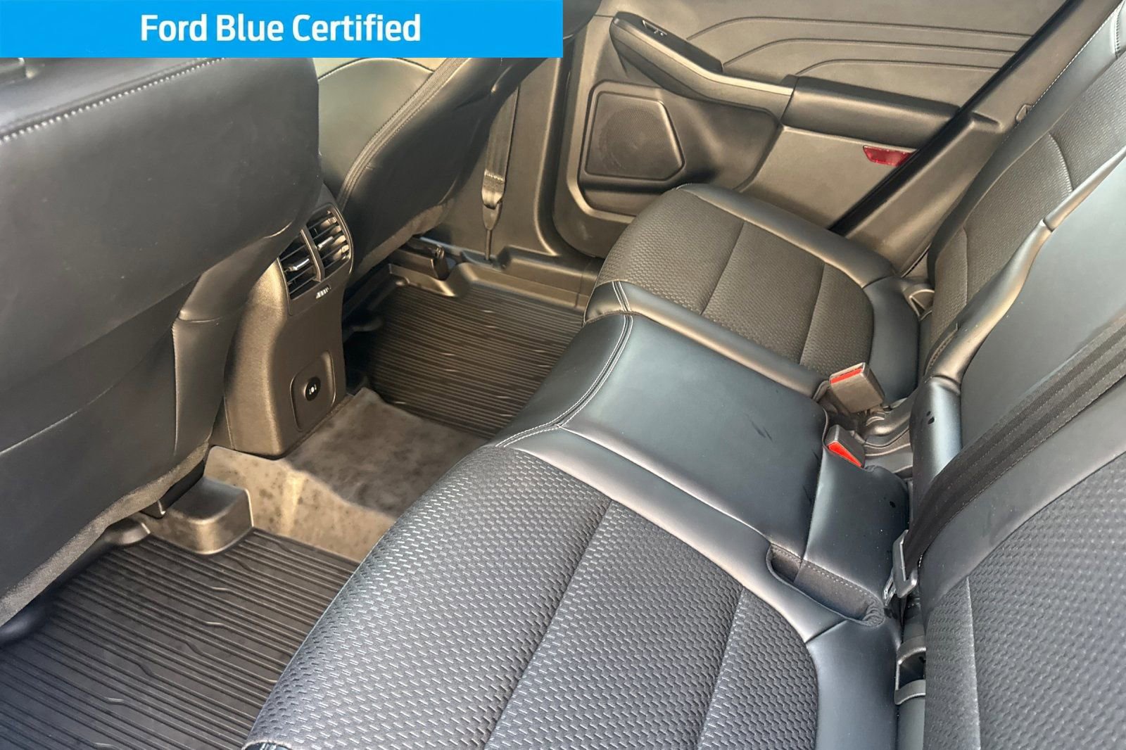 Certified 2025 Ford Escape Base image 13