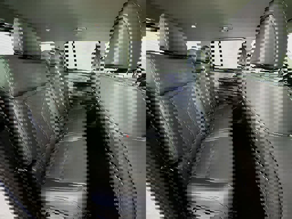 Used 2025 Hyundai Santa Fe SEL image 31