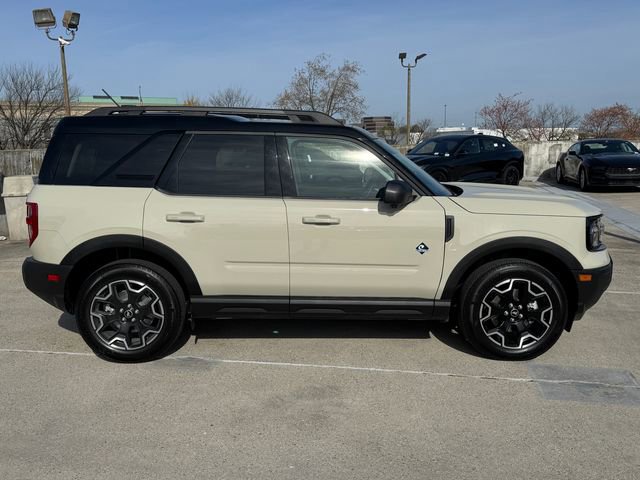 Certified 2025 Ford Bronco Sport Outer Banks w/ Outer Banks Tech Package+ AWD/4WD image 6