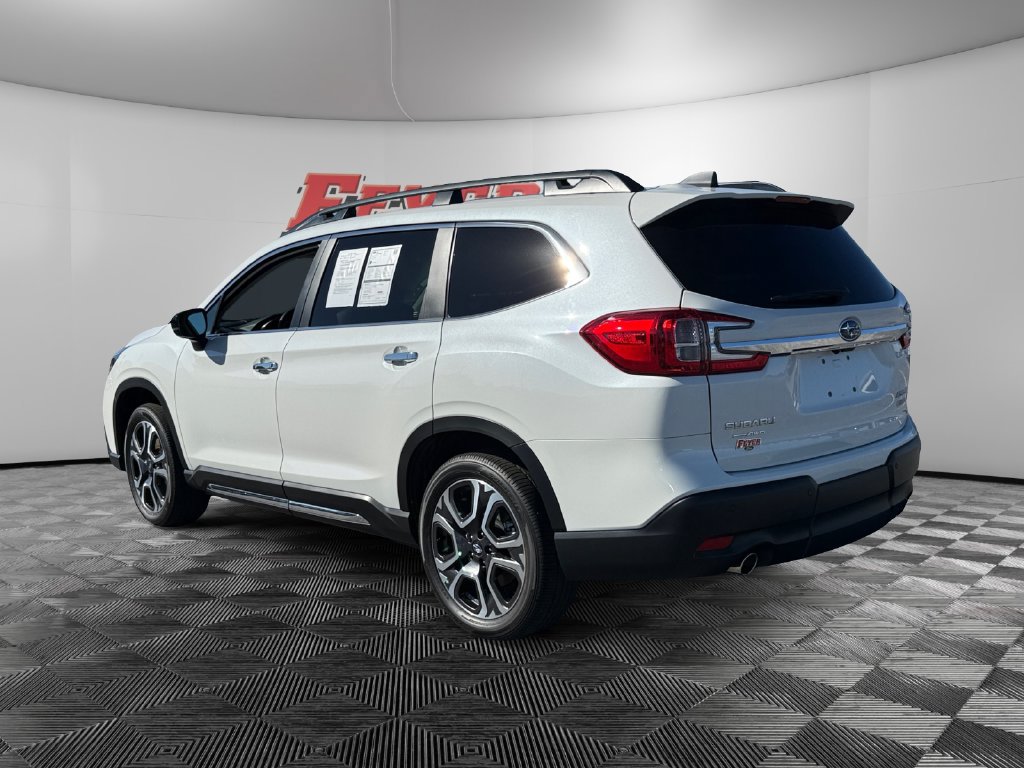Used 2026 Subaru Ascent Touring w/ Popular Package #2 AWD/4WD image 3