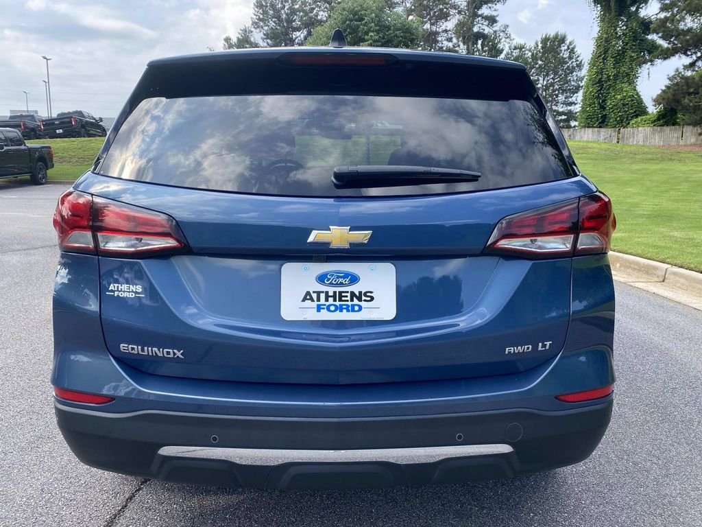 Used 2024 Chevrolet Equinox LT AWD/4WD image 4
