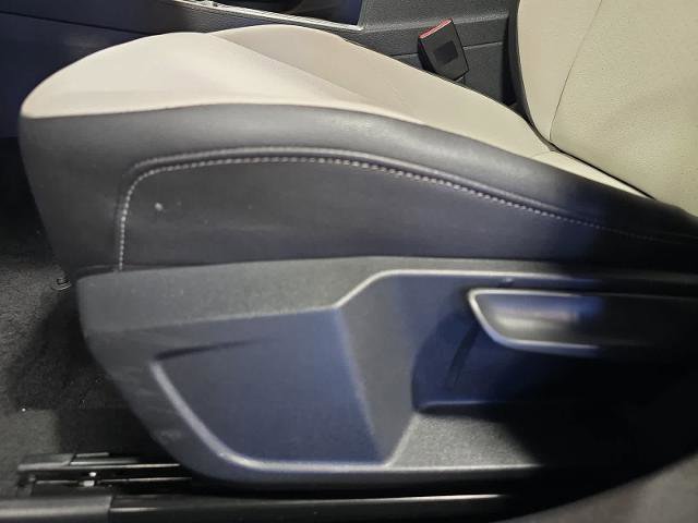 Used 2020 Volkswagen Jetta R-Line w/ R-Line Cold Weather Package FWD image 20