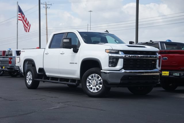 Used 2021 Chevrolet Silverado 2500 LT w/ Fleet Comfort Package AWD/4WD image 2