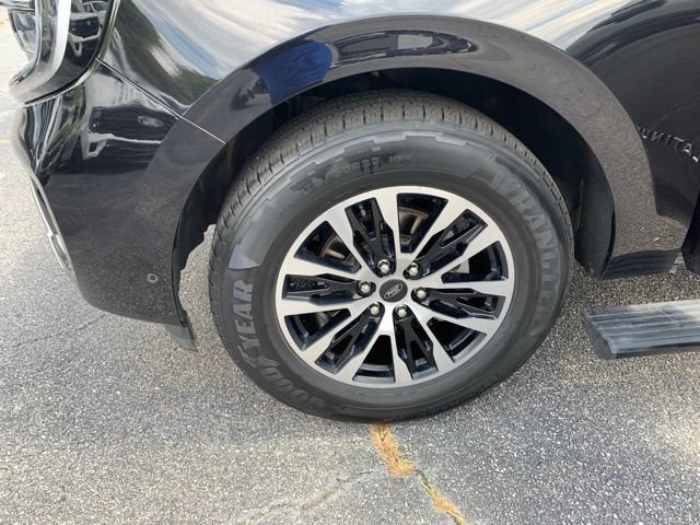 Certified 2025 Ford Expedition Platinum AWD/4WD image 41
