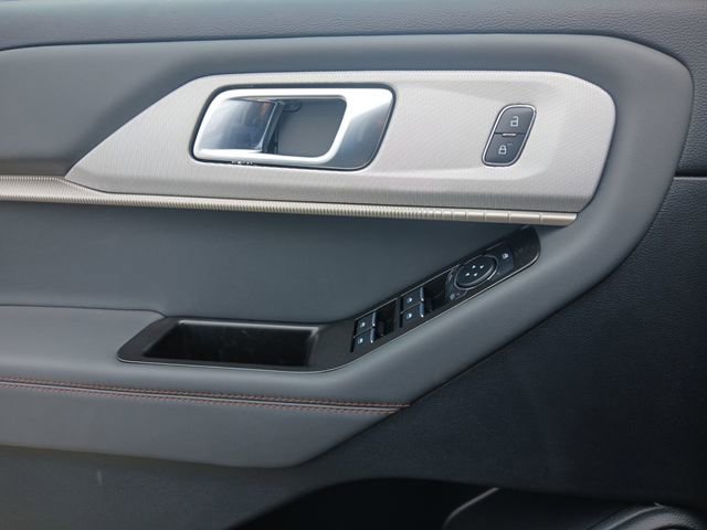 Certified 2026 Ford Explorer Active RWD image 17
