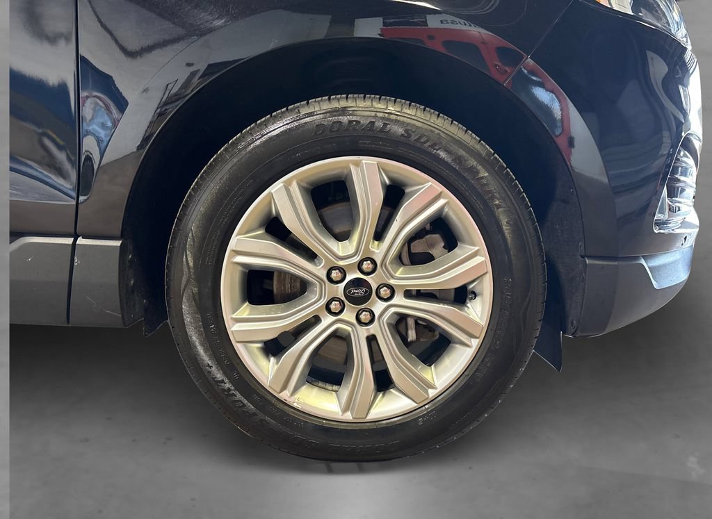 Certified 2023 Ford Edge Titanium AWD/4WD image 20