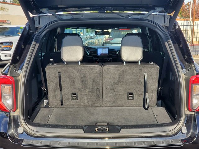 Certified 2023 Ford Explorer ST-Line w/ Class IV Trailer Tow Package image 19