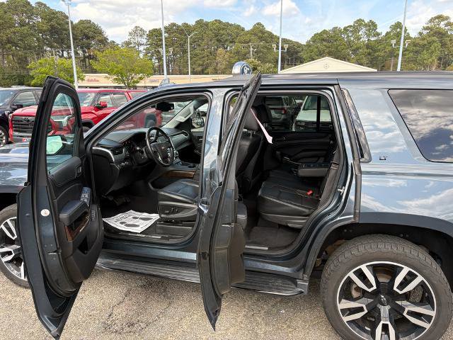 Used 2020 Chevrolet Tahoe LT w/ RST Edition image 11