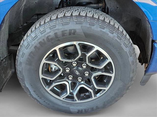 Certified 2022 Ford F150 Lariat w/ Equipment Group 502A High image 21