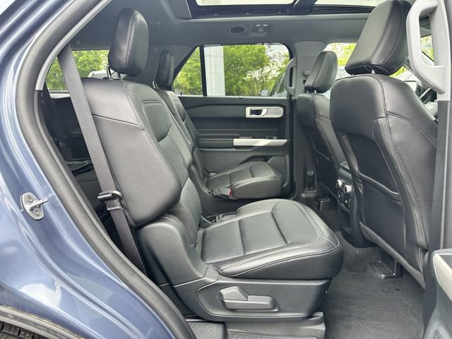 Certified 2021 Ford Explorer Limited w/ Equipment Group 301A AWD/4WD image 37