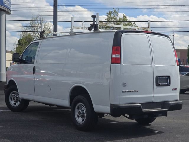 Used 2023 GMC Savana 2500 w/ Driver Convenience Package RWD image 9