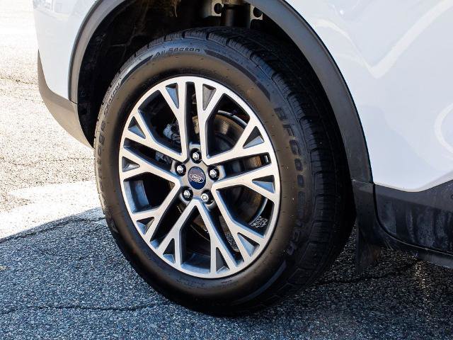 Certified 2022 Ford Escape SEL image 7